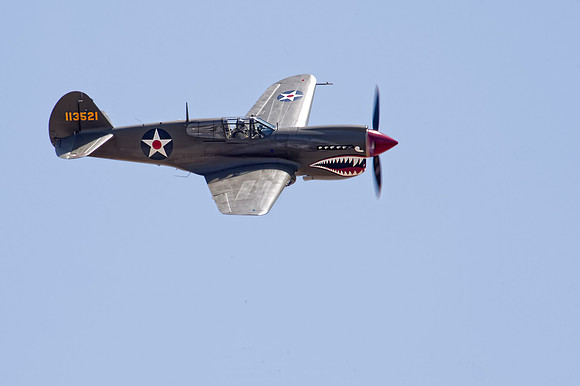 Curtis P-40 War Hawk