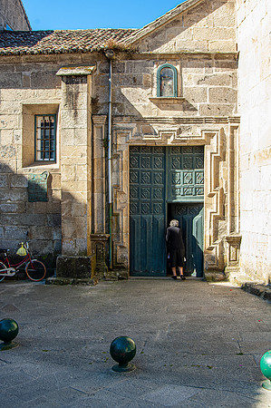 Side door to the Convent Das Dominicus