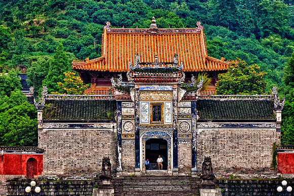 Building at Rivers Edge on the Yangtze River