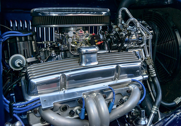 Louver aided air cooled engine