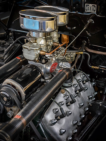 Eddie Mayer dual intake on a Flathead Ford