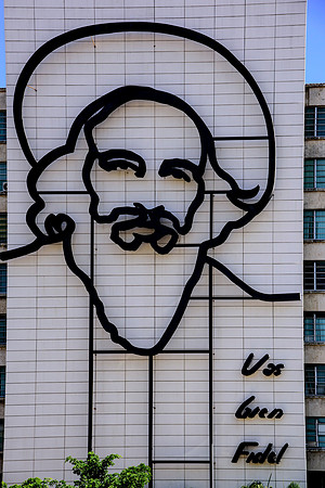 Vas Bien Fidel