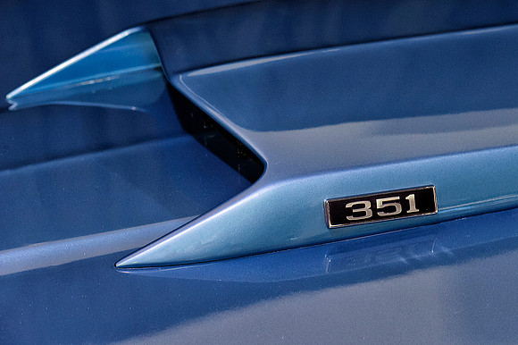351 Hood logo on hood Scoop