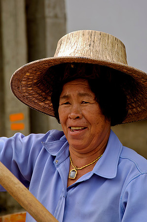 Floating Market Vender 12