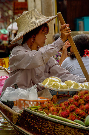 Floating Market Vender 6