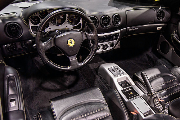 2002 Ferrari 360 Spider Cockpit