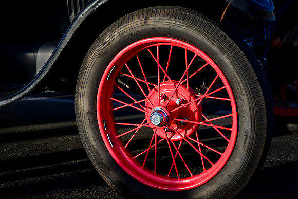 Wire Spoke Wheel