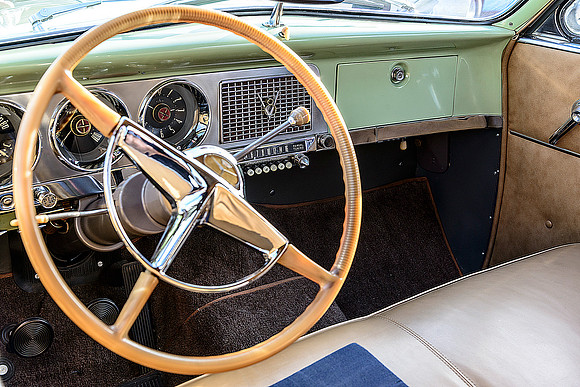 52 Studebaker dash