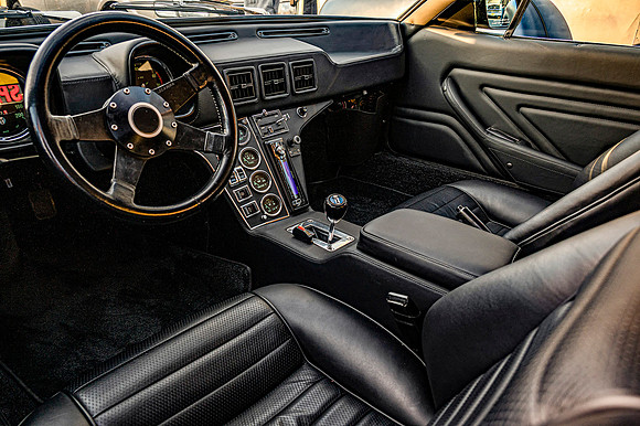Pantera cockpit