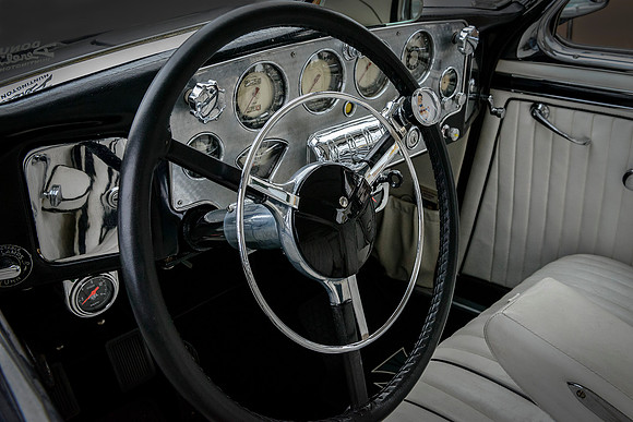 _1936 Cord Bevery Sedan dash