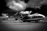 Antonov AN-124 in B & W 2